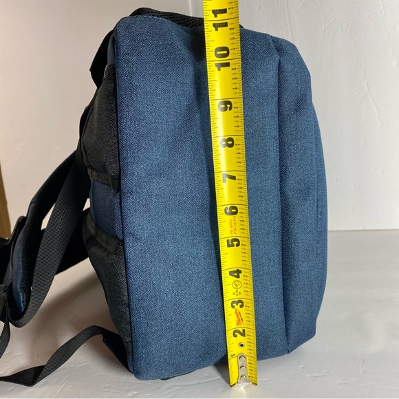 Oulanshi School Business Laptop Backpack with USB Charging Port - Picture 15 of 17